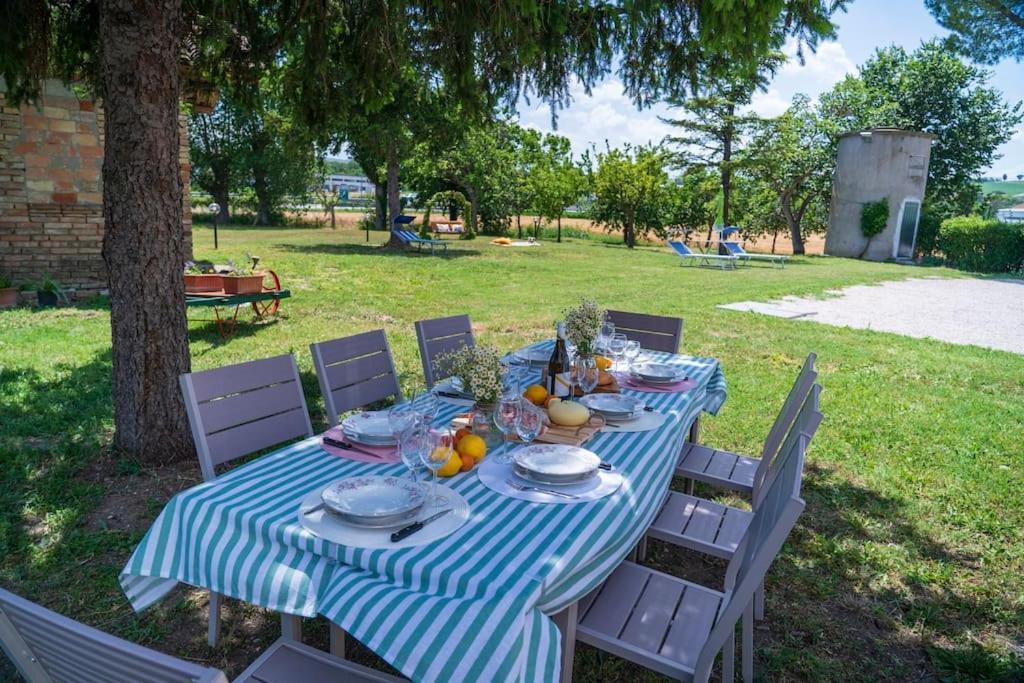 Casale Passalacqua Pesaro By Yohome La Torraccia Exteriör bild